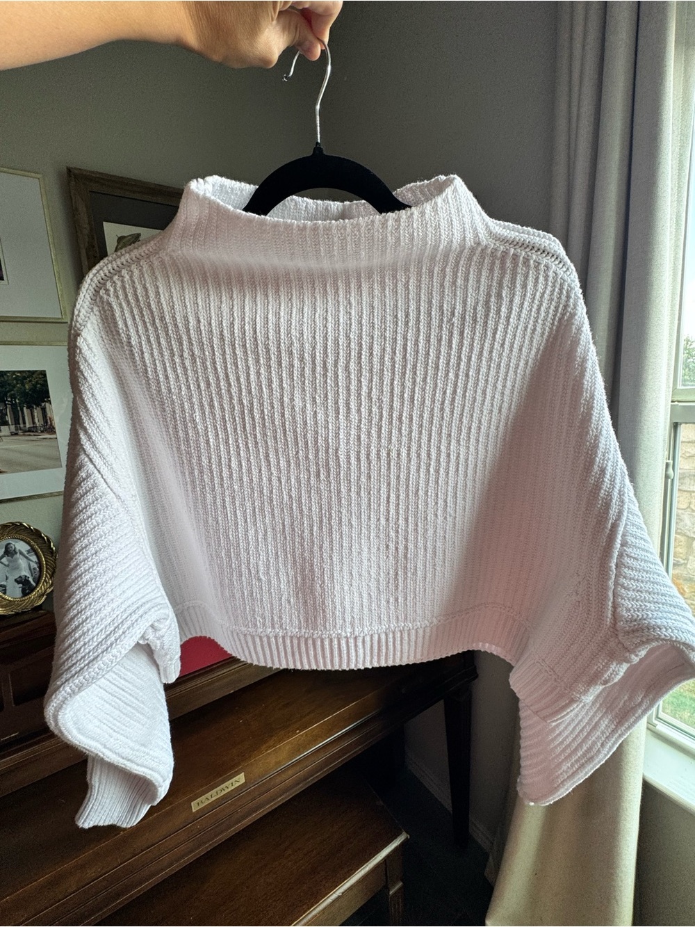 Free People White Chunky Knit Cropped Mock Neck Sweater | XS - Picture 2 of 4